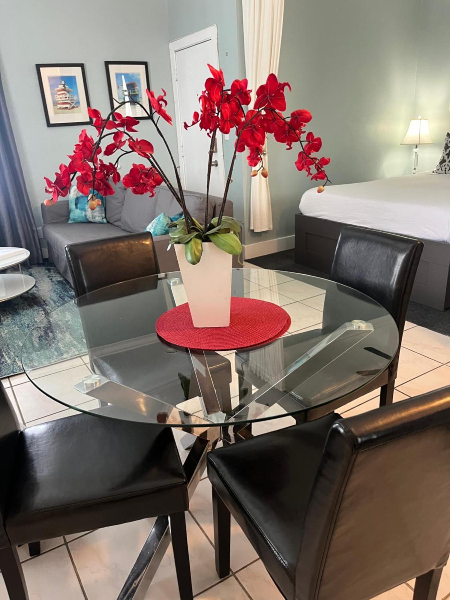 Apartamento Ocean Breeze With Parking By The *